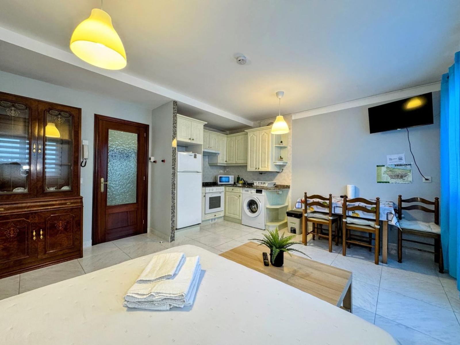 Apartamento Elena Centrico Con Wifi Cangas de Onís Exterior foto